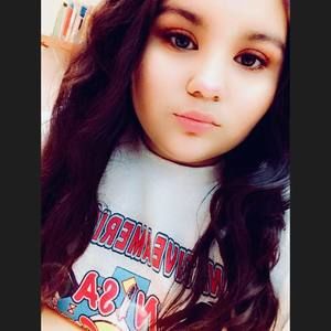 Meet your Posher, Lynsey